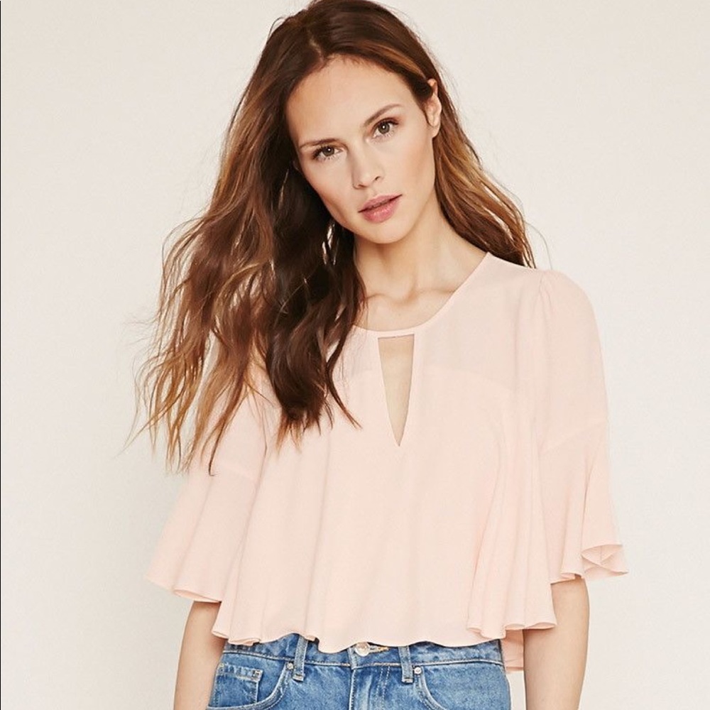 Forever 21 Contemporary Blush Pink Flutter Sleeve Top NWOT Small